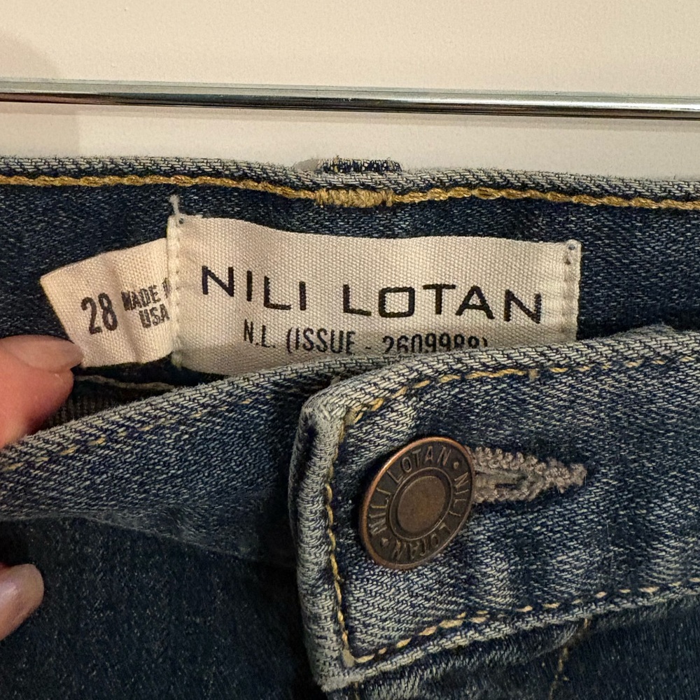 Nili Lotan Shon Barrel Jean in Classic wash - Picture 5 of 9